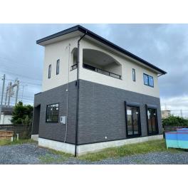 ■静岡県,浜松市西区～■Rの垂れ壁がある家■