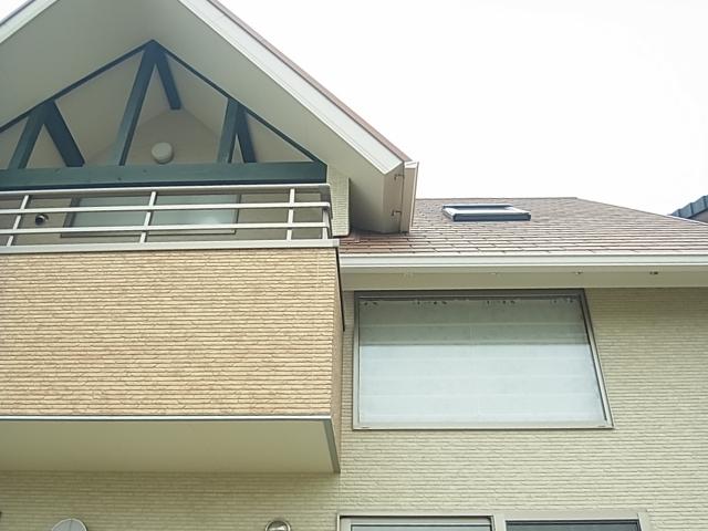 パラペット屋根は雨漏りしやすい?構造とメンテナンス方法を解説